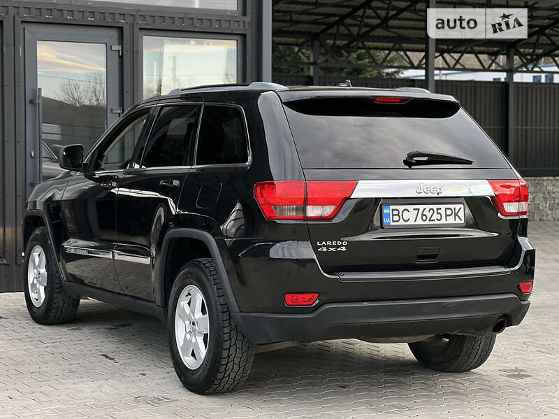 Внедорожник / Кроссовер Jeep Grand Cherokee 2010 в Коломые