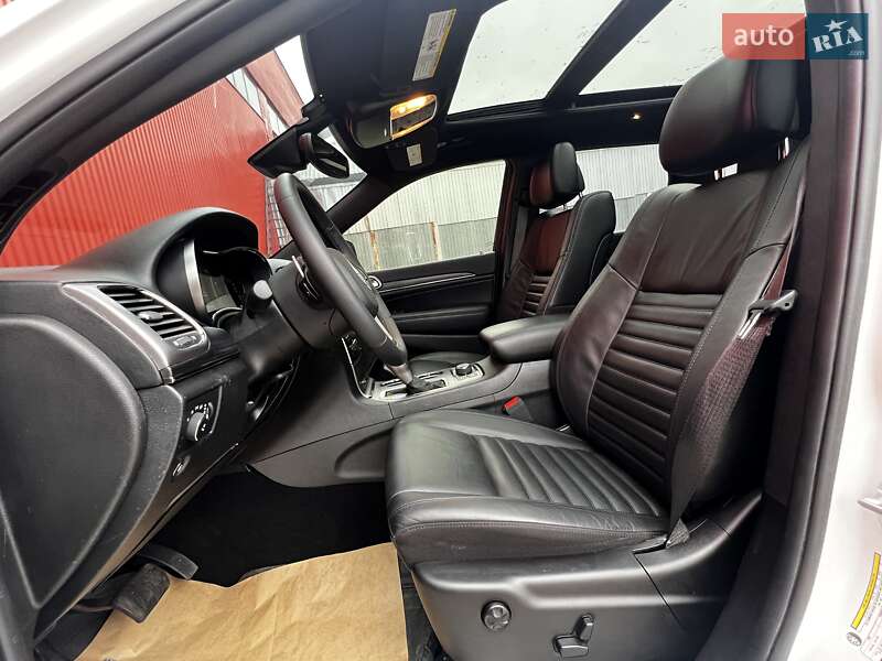 Внедорожник / Кроссовер Jeep Grand Cherokee 2019 в Одессе