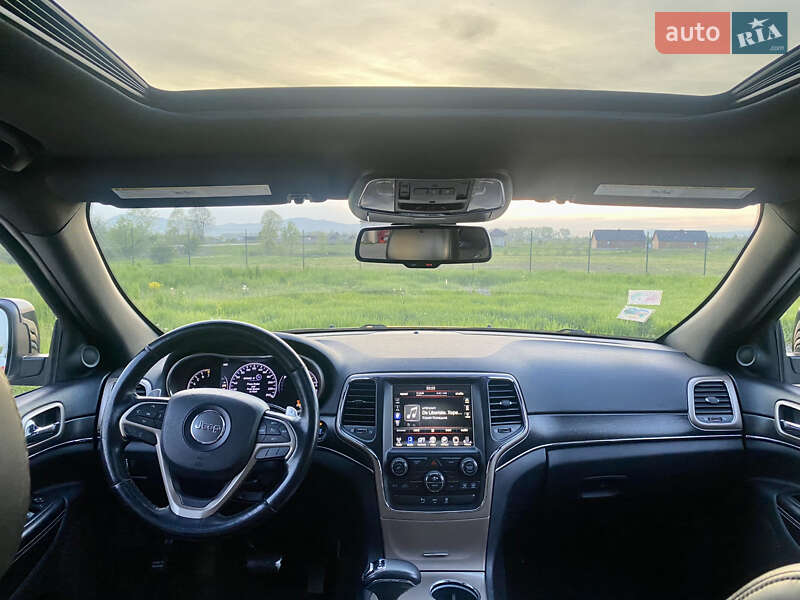 Внедорожник / Кроссовер Jeep Grand Cherokee 2015 в Тячеве