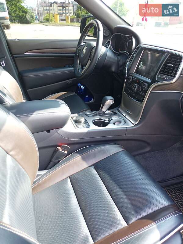 Позашляховик / Кросовер Jeep Grand Cherokee 2017 в Харкові