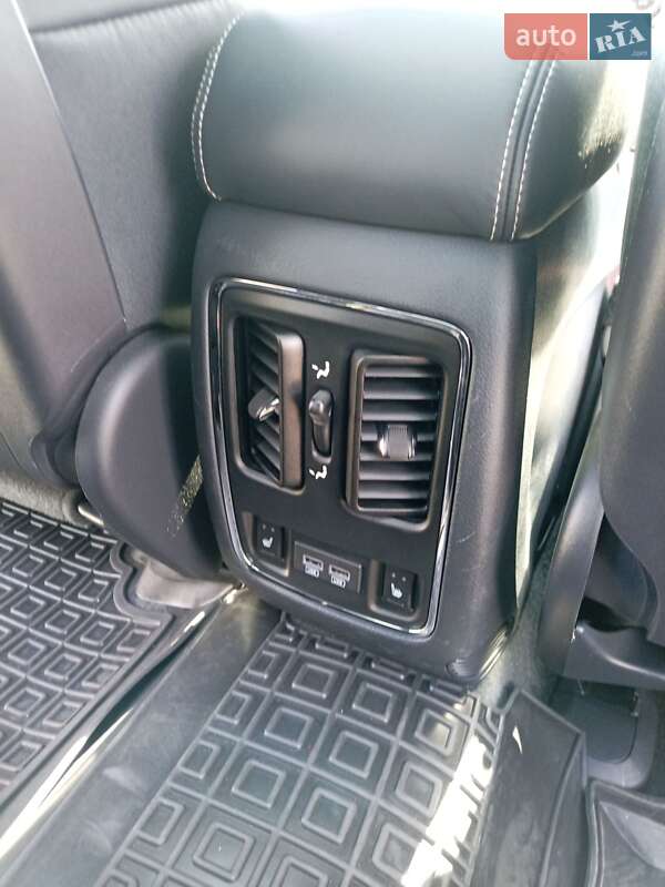 Позашляховик / Кросовер Jeep Grand Cherokee 2017 в Харкові