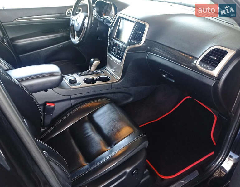 Позашляховик / Кросовер Jeep Grand Cherokee 2017 в Тернополі