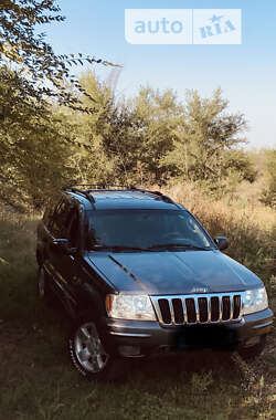 Внедорожник / Кроссовер Jeep Grand Cherokee 2002 в Покровске