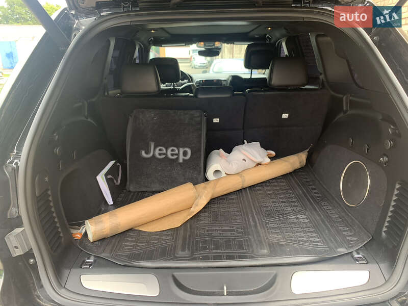 Позашляховик / Кросовер Jeep Grand Cherokee 2019 в Кривому Розі