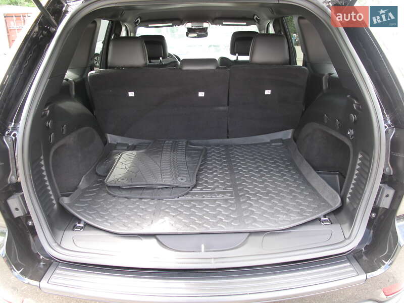 Внедорожник / Кроссовер Jeep Grand Cherokee 2020 в Киеве