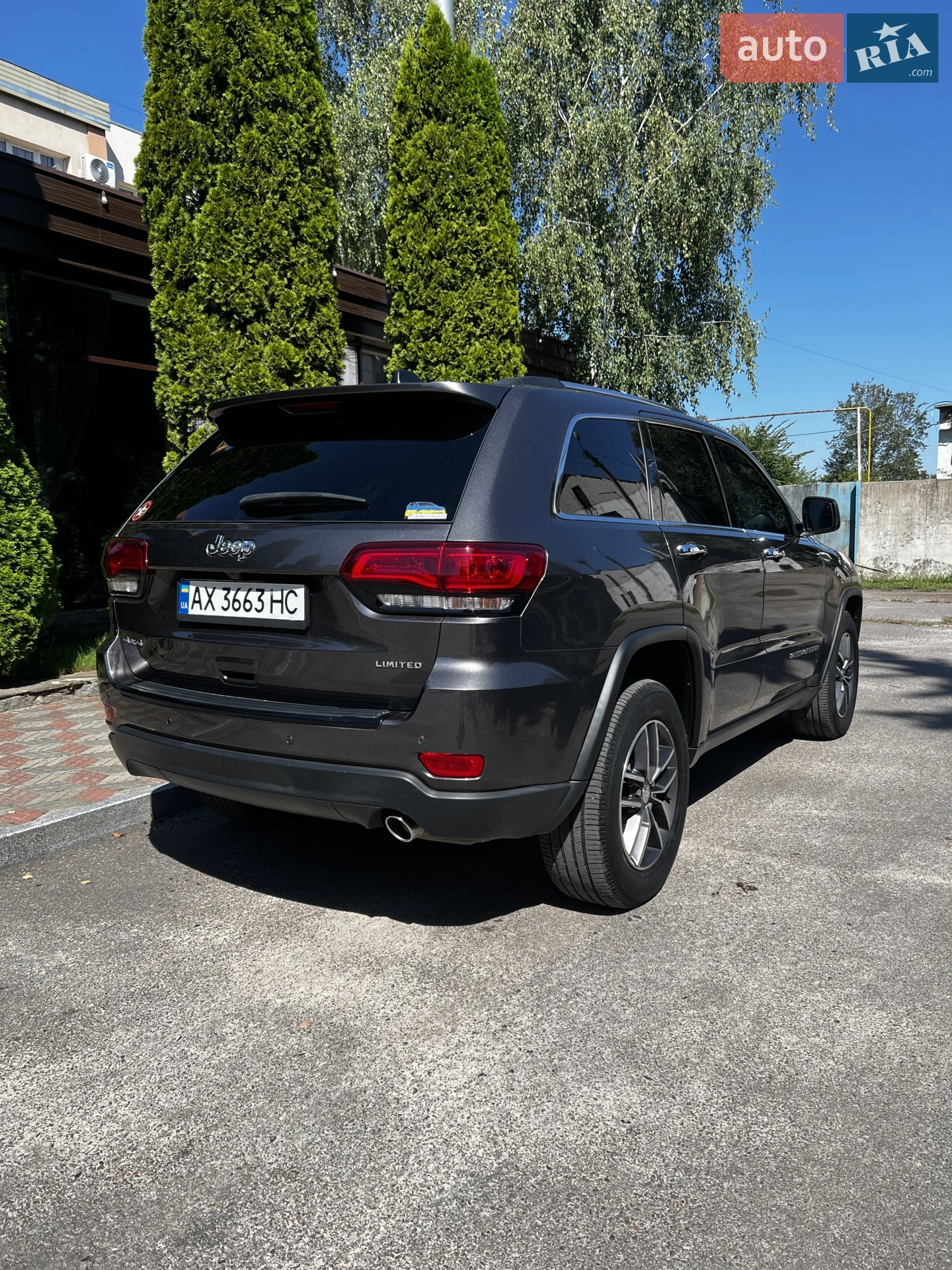 2017 Jeep Grand Cherokee - мініатюра 16
