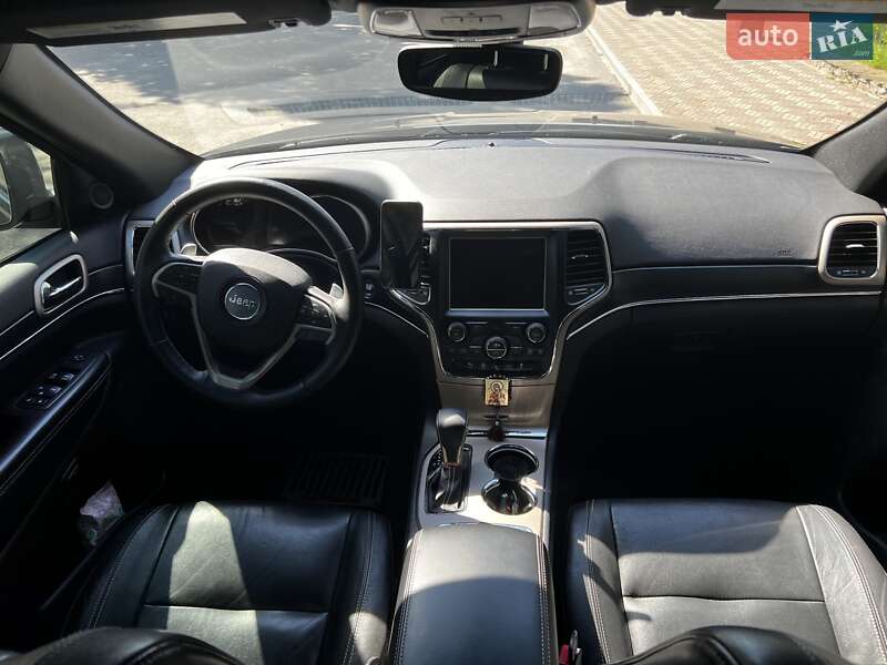 Внедорожник / Кроссовер Jeep Grand Cherokee 2017 в Краснограде