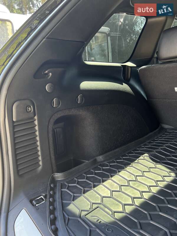 Внедорожник / Кроссовер Jeep Grand Cherokee 2017 в Краснограде