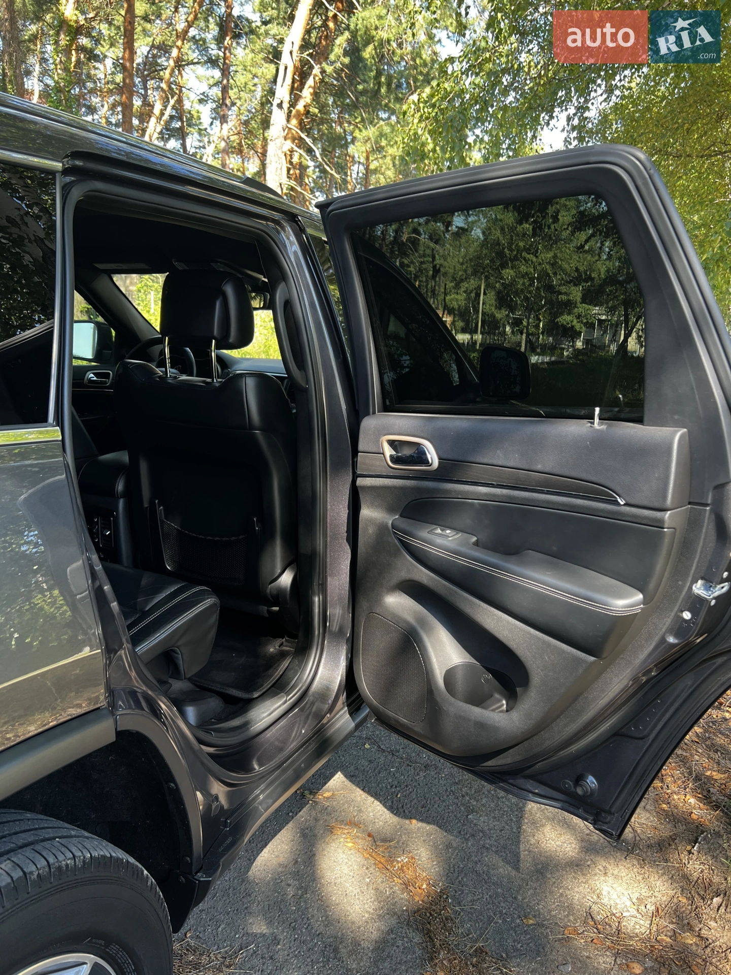 2017 Jeep Grand Cherokee - мініатюра 38