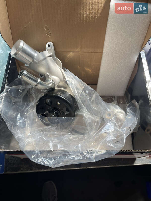 Внедорожник / Кроссовер Jeep Grand Cherokee 2017 в Киеве