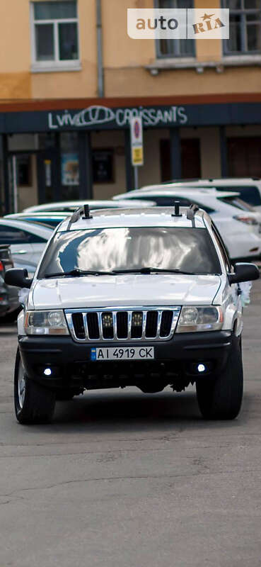 Внедорожник / Кроссовер Jeep Grand Cherokee 2004 в Белой Церкви