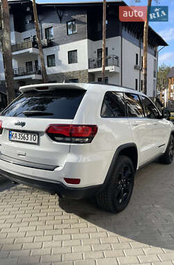 Внедорожник / Кроссовер Jeep Grand Cherokee 2018 в 