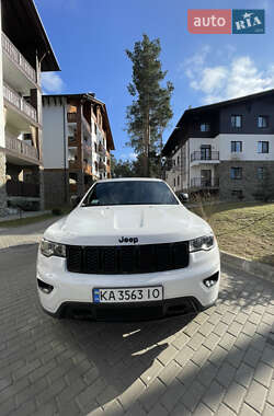 Внедорожник / Кроссовер Jeep Grand Cherokee 2018 в 