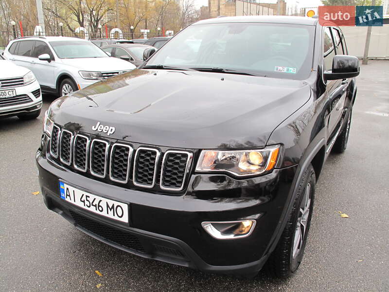Внедорожник / Кроссовер Jeep Grand Cherokee 2020 в Киеве