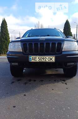 Внедорожник / Кроссовер Jeep Grand Cherokee 2000 в Славянске
