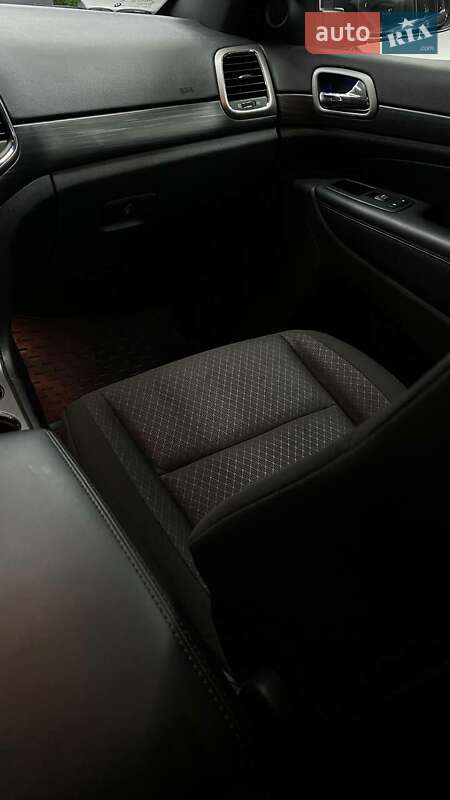 Внедорожник / Кроссовер Jeep Grand Cherokee 2020 в Одессе