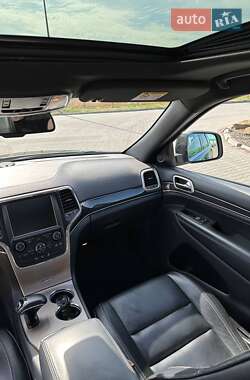 Внедорожник / Кроссовер Jeep Grand Cherokee 2015 в Одессе