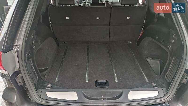 Внедорожник / Кроссовер Jeep Grand Cherokee 2015 в Виннице