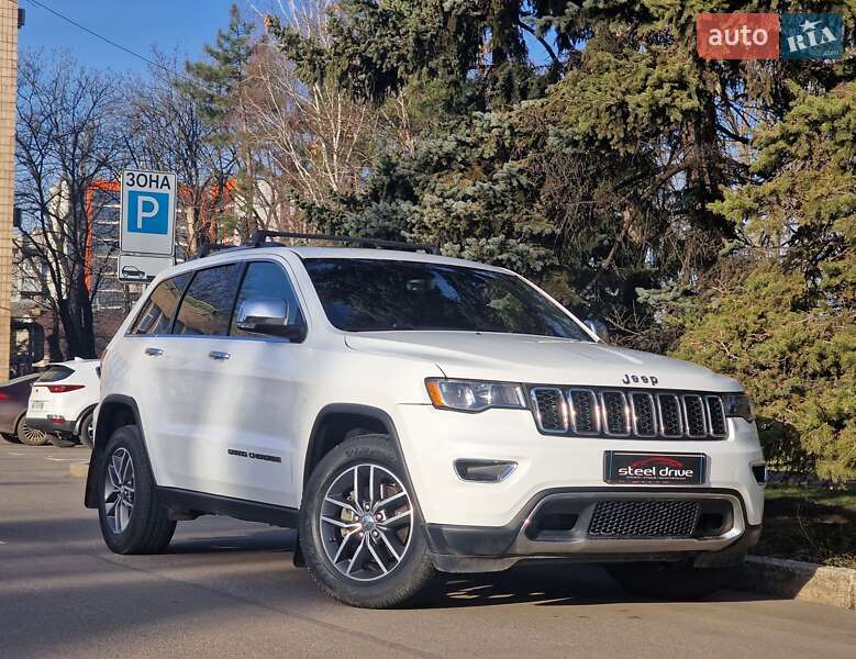 Jeep Grand Cherokee 2016