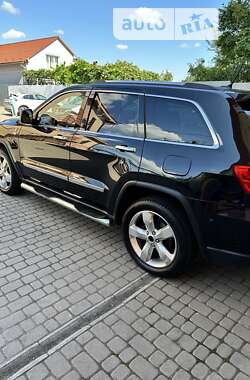 Внедорожник / Кроссовер Jeep Grand Cherokee 2012 в Ужгороде