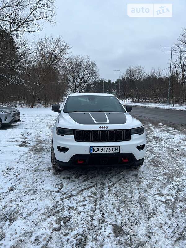 Позашляховик / Кросовер Jeep Grand Cherokee 2018 в Києві