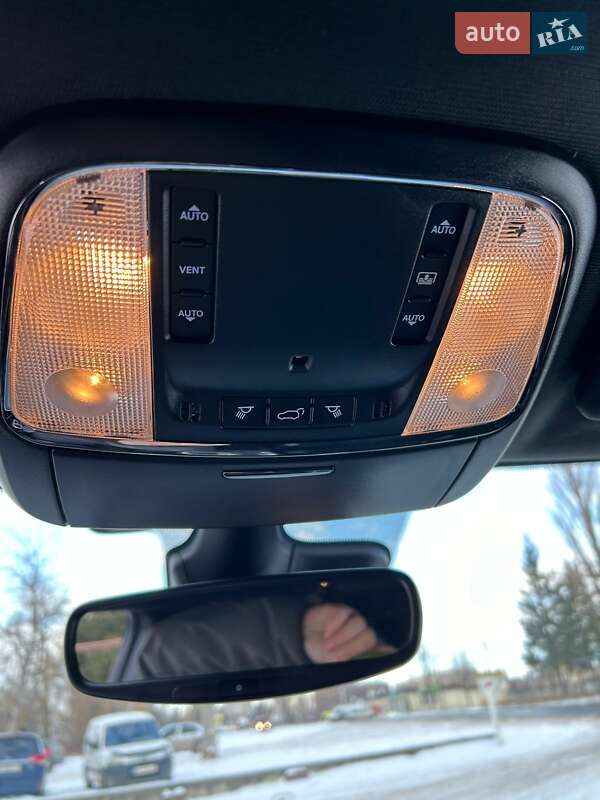 Внедорожник / Кроссовер Jeep Grand Cherokee 2018 в Тернополе