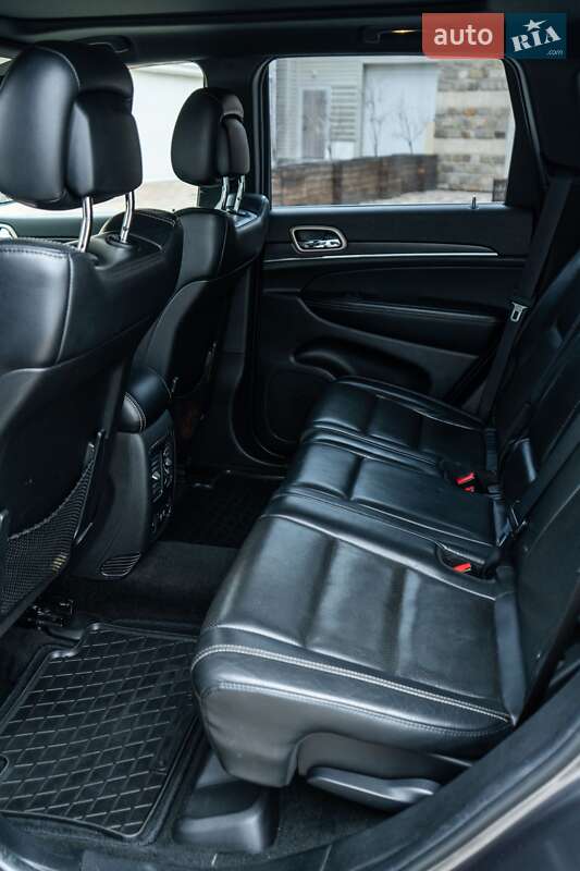 Внедорожник / Кроссовер Jeep Grand Cherokee 2014 в Одессе