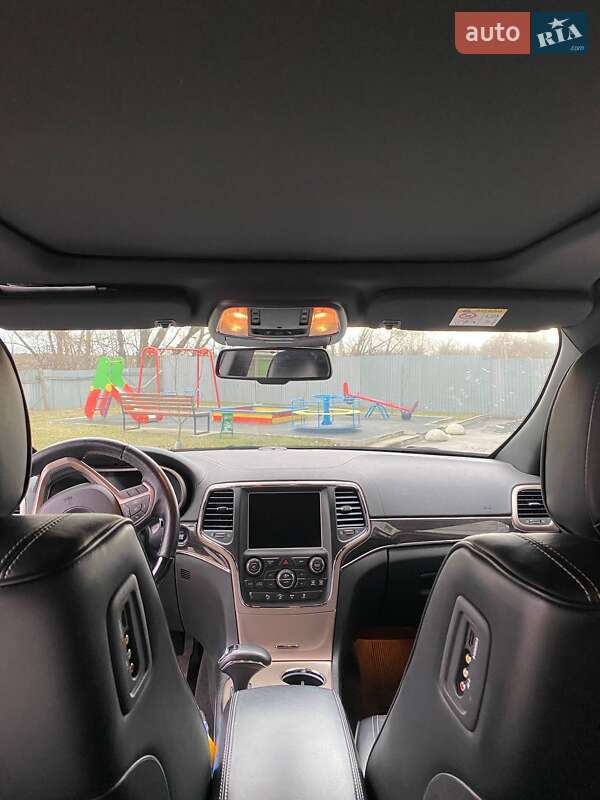 Позашляховик / Кросовер Jeep Grand Cherokee 2015 в Львові