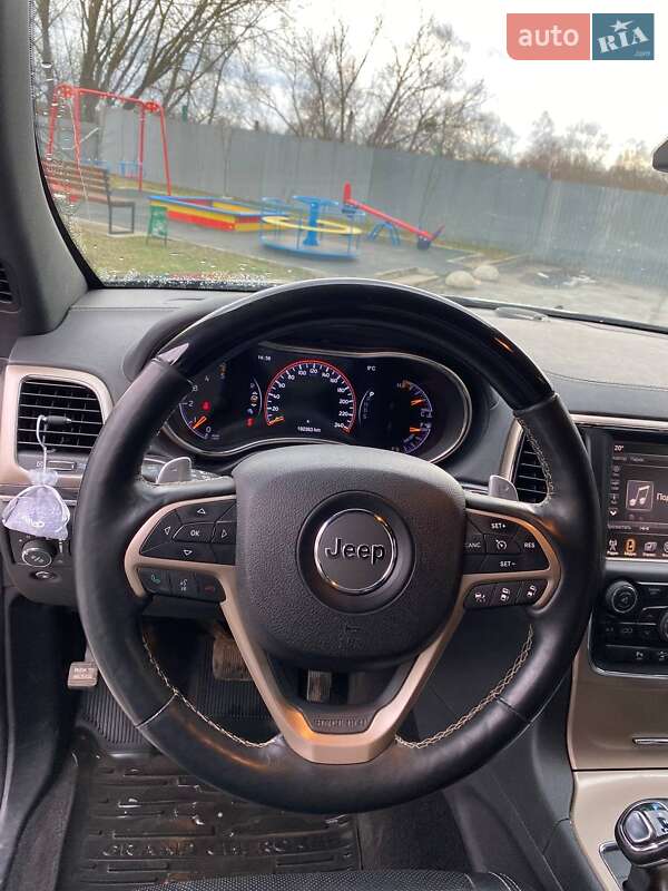 Позашляховик / Кросовер Jeep Grand Cherokee 2015 в Львові