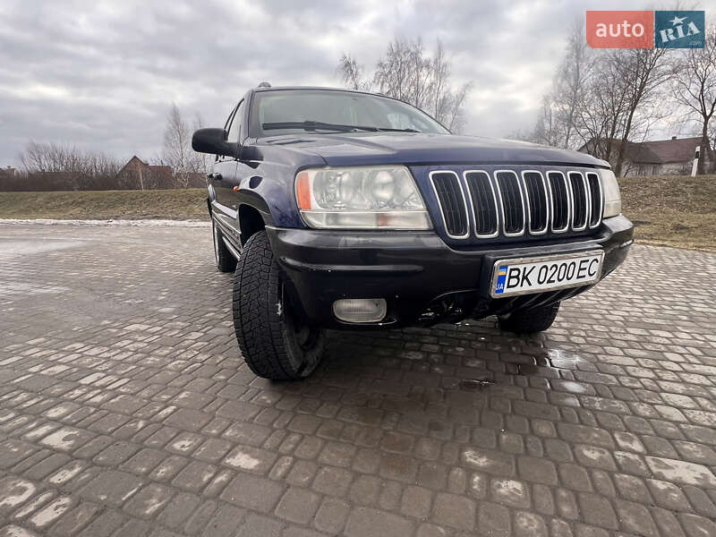 Внедорожник / Кроссовер Jeep Grand Cherokee 2003 в Владимирце