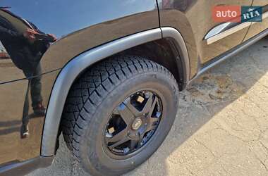Внедорожник / Кроссовер Jeep Grand Cherokee 2011 в Киеве
