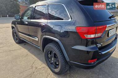 Внедорожник / Кроссовер Jeep Grand Cherokee 2011 в Киеве