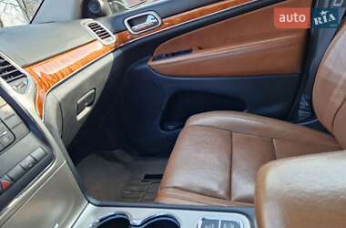 Внедорожник / Кроссовер Jeep Grand Cherokee 2011 в Киеве