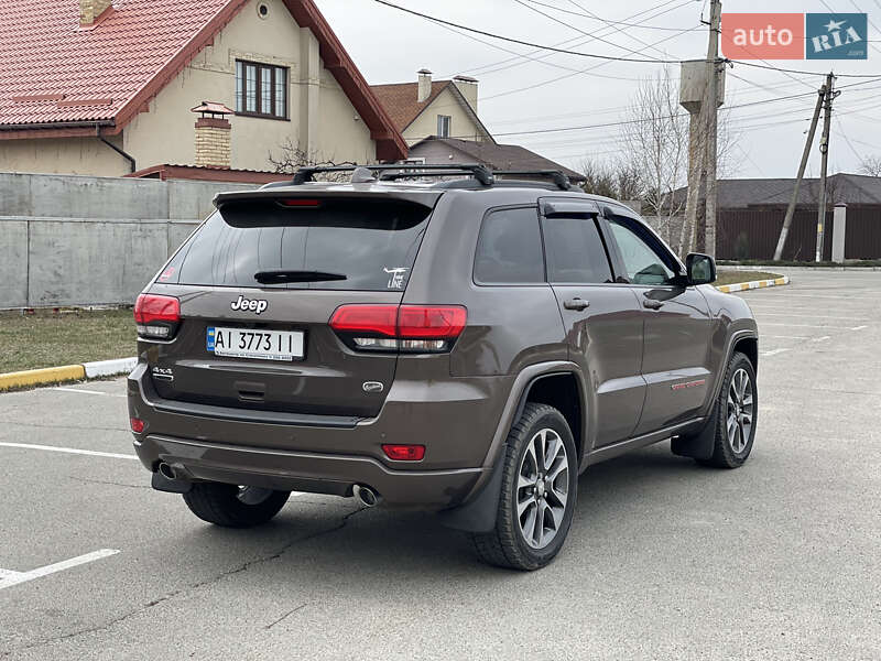 Внедорожник / Кроссовер Jeep Grand Cherokee 2018 в Киеве
