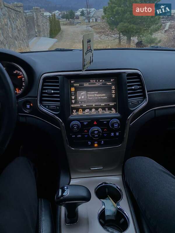 Внедорожник / Кроссовер Jeep Grand Cherokee 2015 в Рожнятове