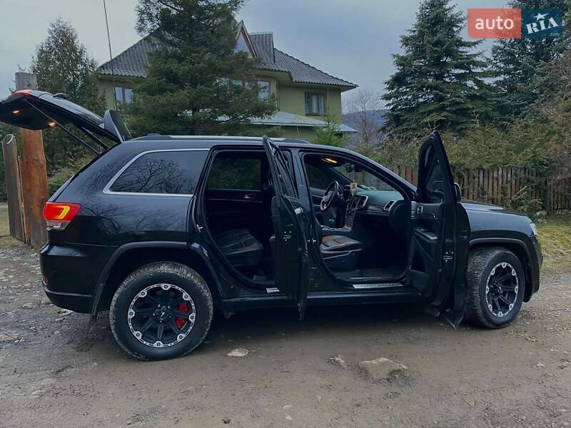 Внедорожник / Кроссовер Jeep Grand Cherokee 2015 в Рожнятове
