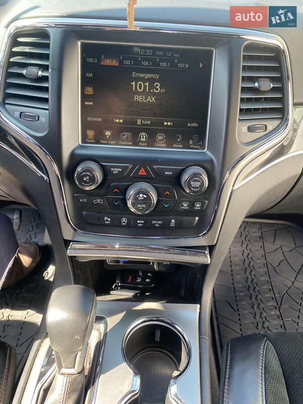 Внедорожник / Кроссовер Jeep Grand Cherokee 2016 в Запорожье фото 8 Внедорожник / Кроссовер Jeep Grand Cherokee 2016 в Запорожье