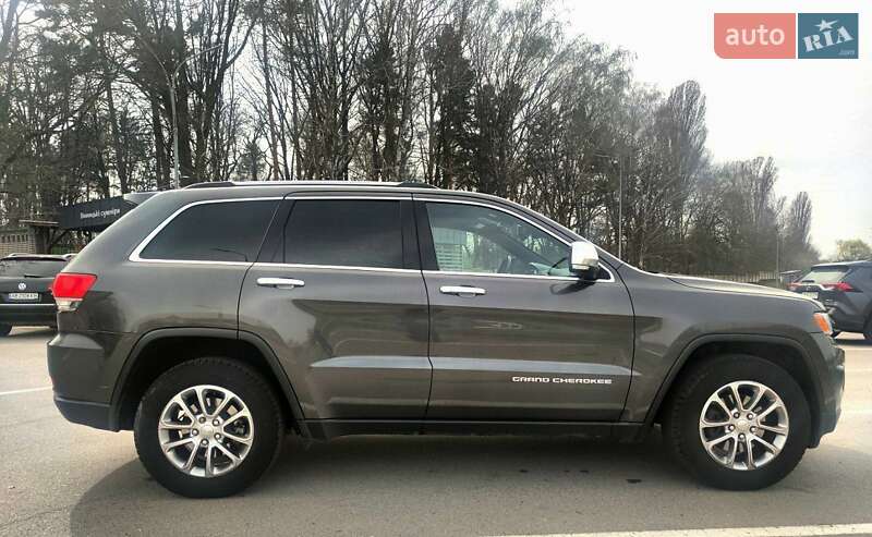 Внедорожник / Кроссовер Jeep Grand Cherokee 2015 в Виннице