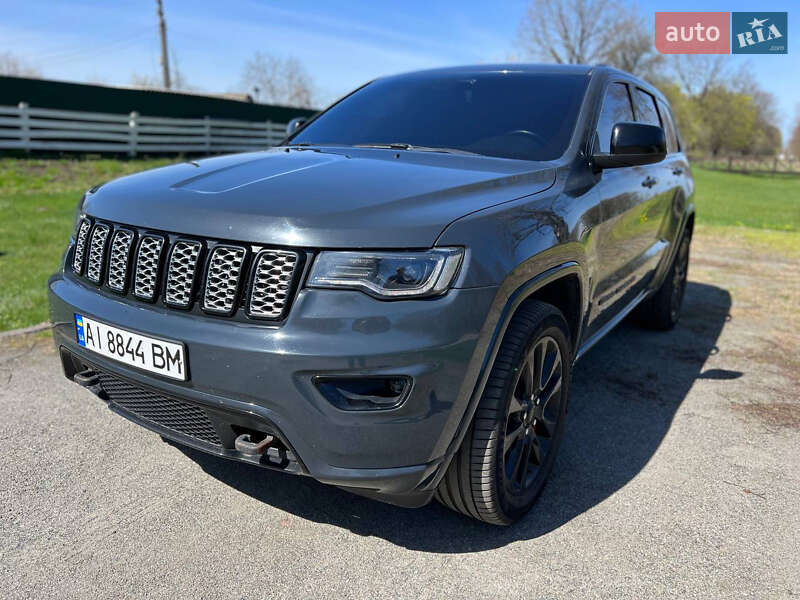 Внедорожник / Кроссовер Jeep Grand Cherokee 2018 в Киеве