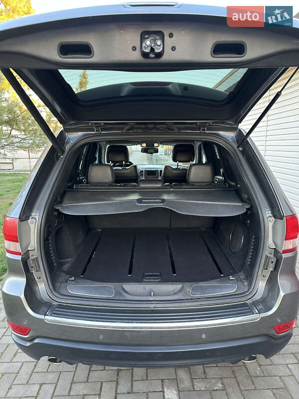 Внедорожник / Кроссовер Jeep Grand Cherokee 2011 в Запорожье