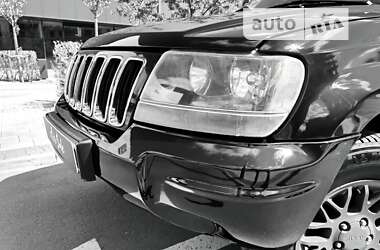 Внедорожник / Кроссовер Jeep Grand Cherokee 2002 в Киеве