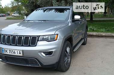 Внедорожник / Кроссовер Jeep Grand Cherokee 2018 в Ровно