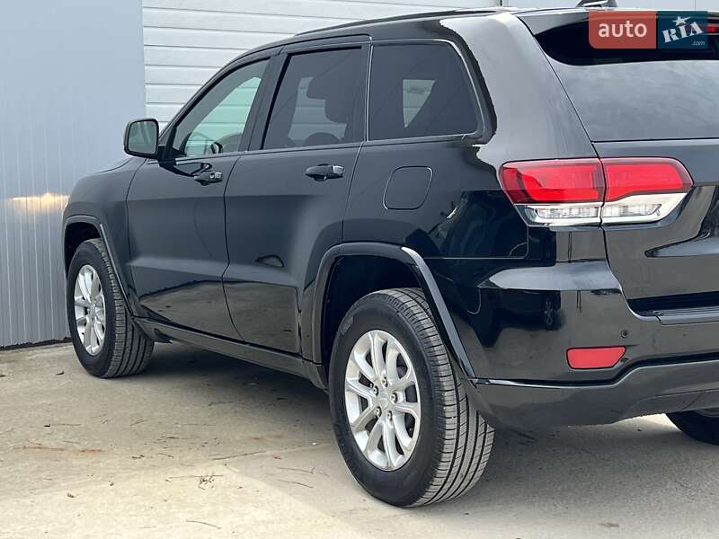 Внедорожник / Кроссовер Jeep Grand Cherokee 2021 в Одессе