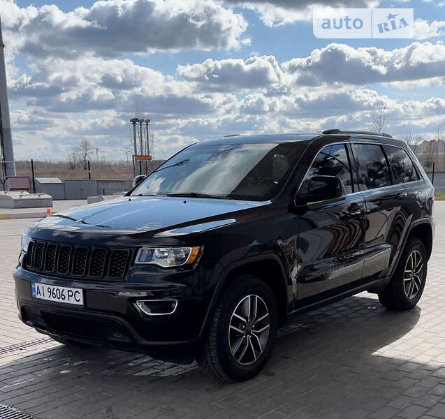 Внедорожник / Кроссовер Jeep Grand Cherokee 2020 в Киеве