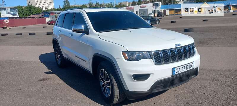 Внедорожник / Кроссовер Jeep Grand Cherokee 2018 в Черкассах