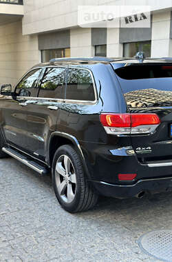 Позашляховик / Кросовер Jeep Grand Cherokee 2014 в Києві