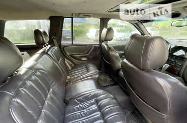 Внедорожник / Кроссовер Jeep Grand Cherokee 2000 в Яремче