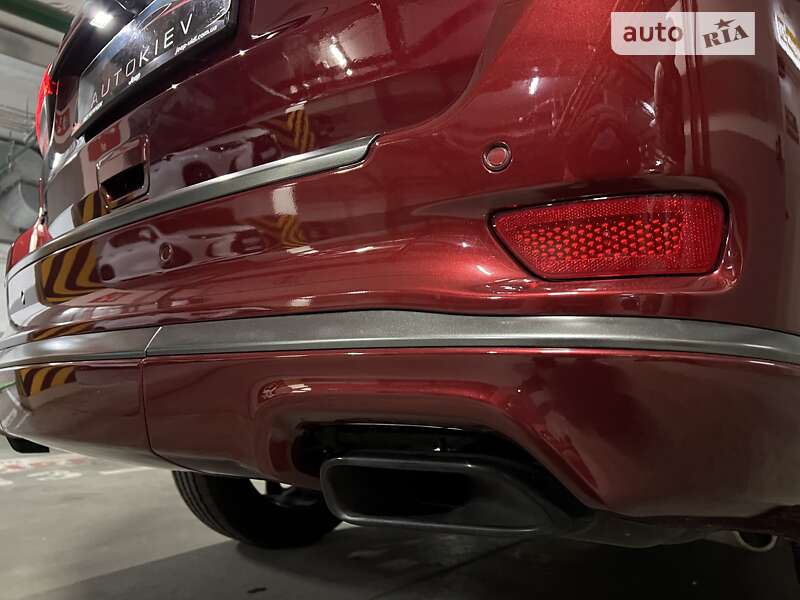 Внедорожник / Кроссовер Jeep Grand Cherokee 2018 в Киеве