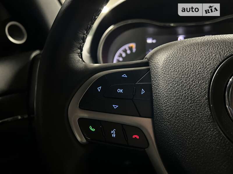 Внедорожник / Кроссовер Jeep Grand Cherokee 2018 в Киеве