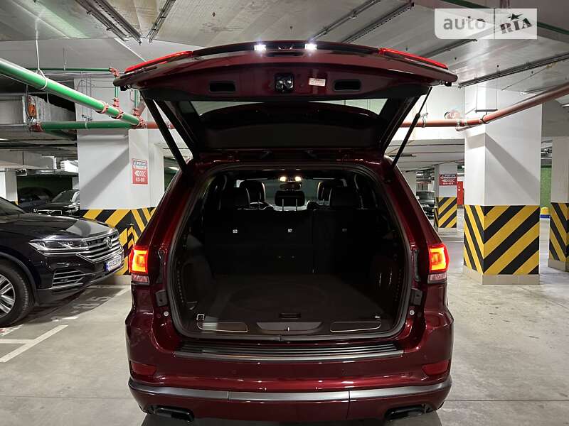 Внедорожник / Кроссовер Jeep Grand Cherokee 2018 в Киеве